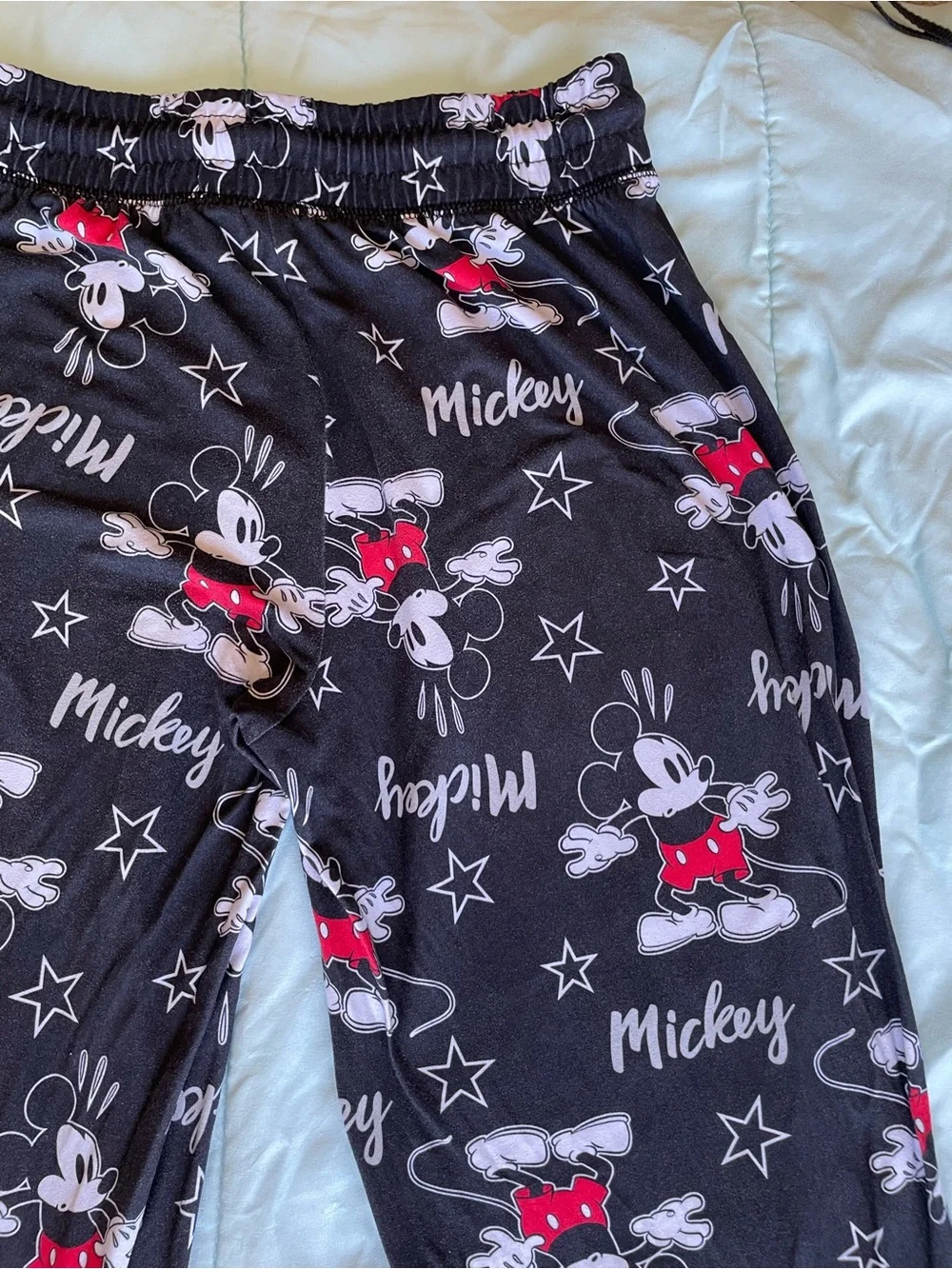 โจ Disney Mickey Mouse Pajama Joggers Small LIKE NEW! โค๏ธ๐ค - Picture 10 of 13